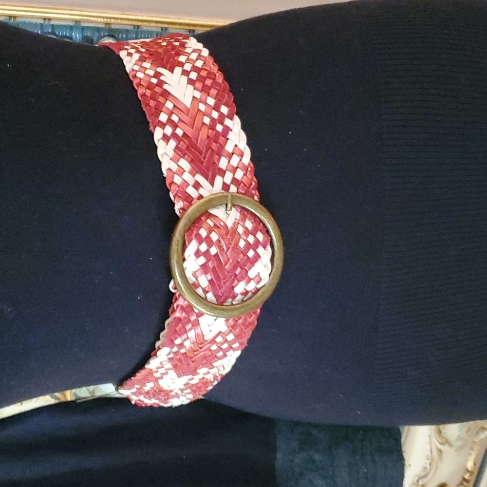 Red and white leather belt